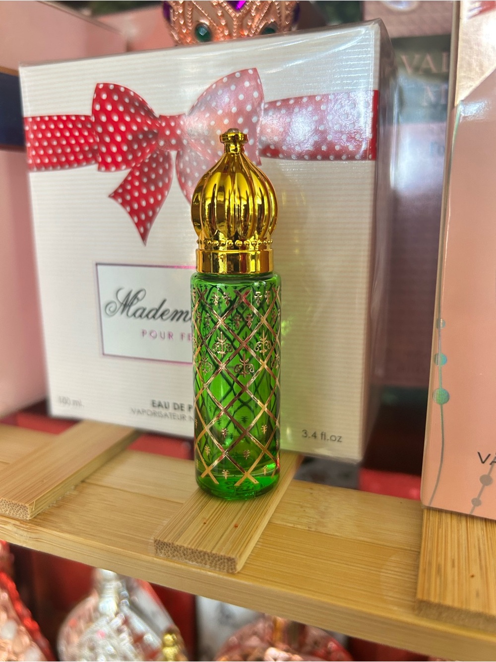 Perfume rollerball container.